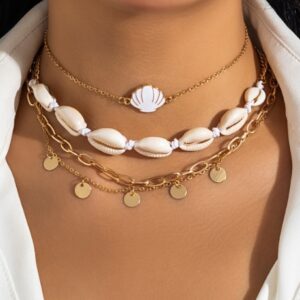 Bohemian pearl necklace