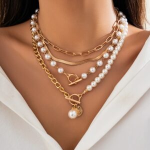 Bohemian pearl necklace